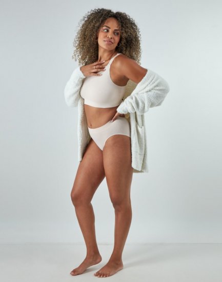 Bali Comfort Revolution Modern Seamless Hi-Cut Panty Sandshell Sale Online - Click Image to Close