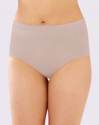 Bali Comfort Revolution Seamless Brief Rosewood Sale Online